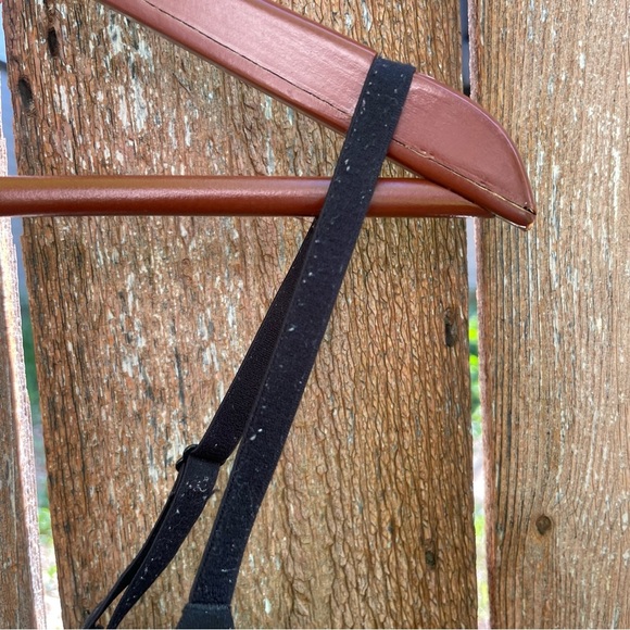 VICTORIAS SECRET Women’s Plunge Push Up Black Bra Size 34C - Picture 5 of 14